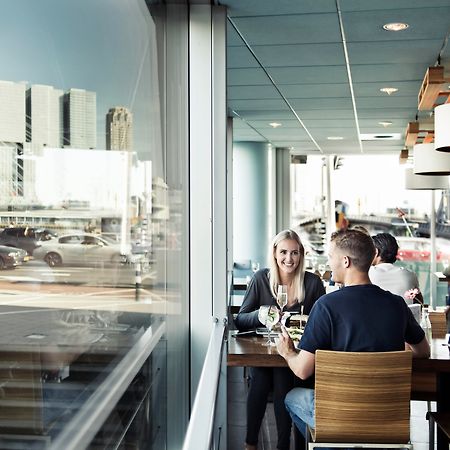 Doubletree By Hilton Rotterdam Centre Hotel ภายนอก รูปภาพ
