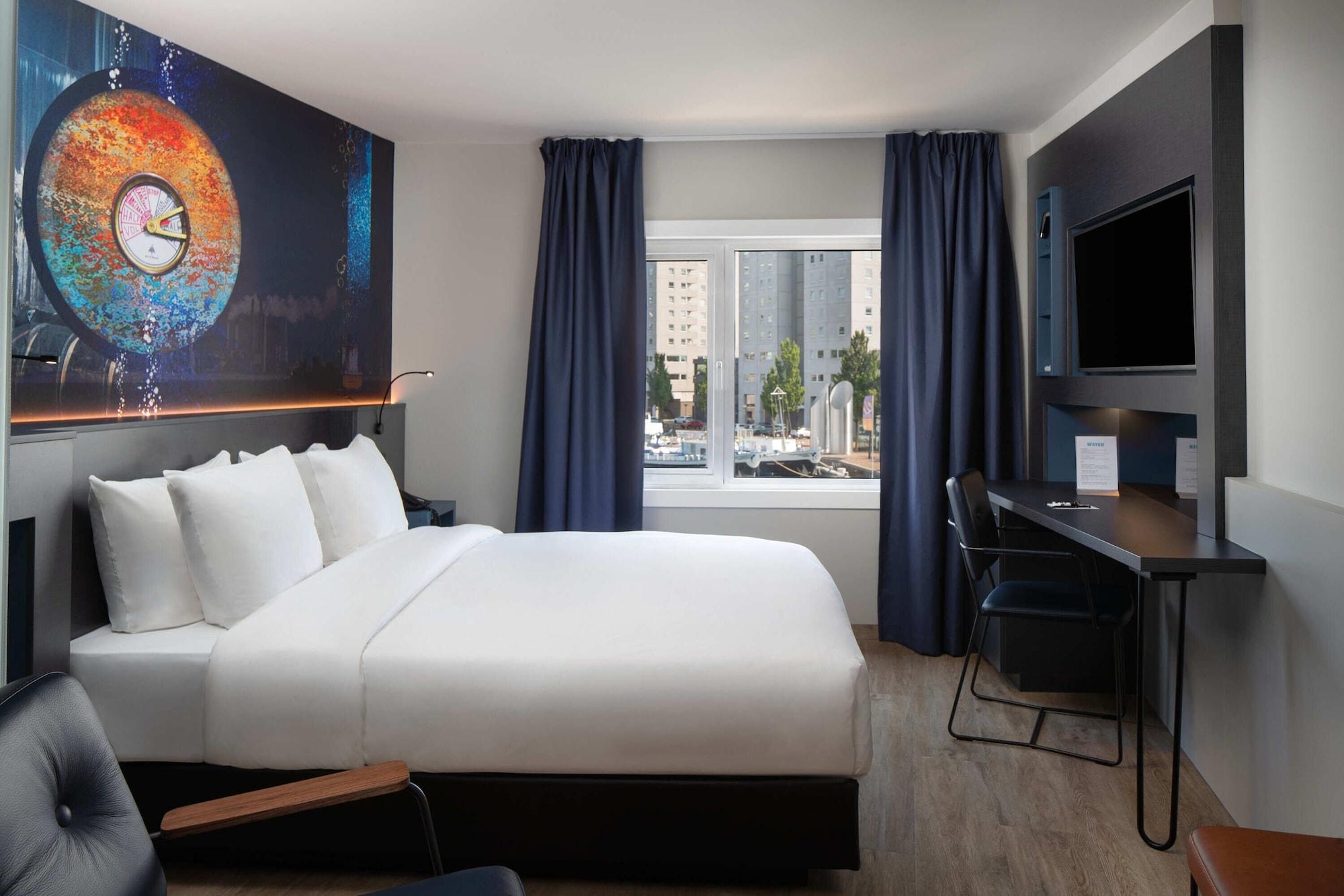 Doubletree By Hilton Rotterdam Centre Hotel ภายนอก รูปภาพ
