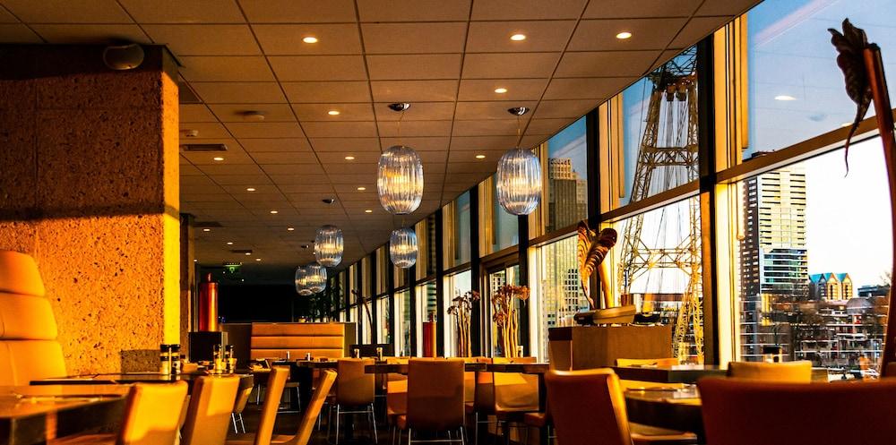 Doubletree By Hilton Rotterdam Centre Hotel ภายนอก รูปภาพ